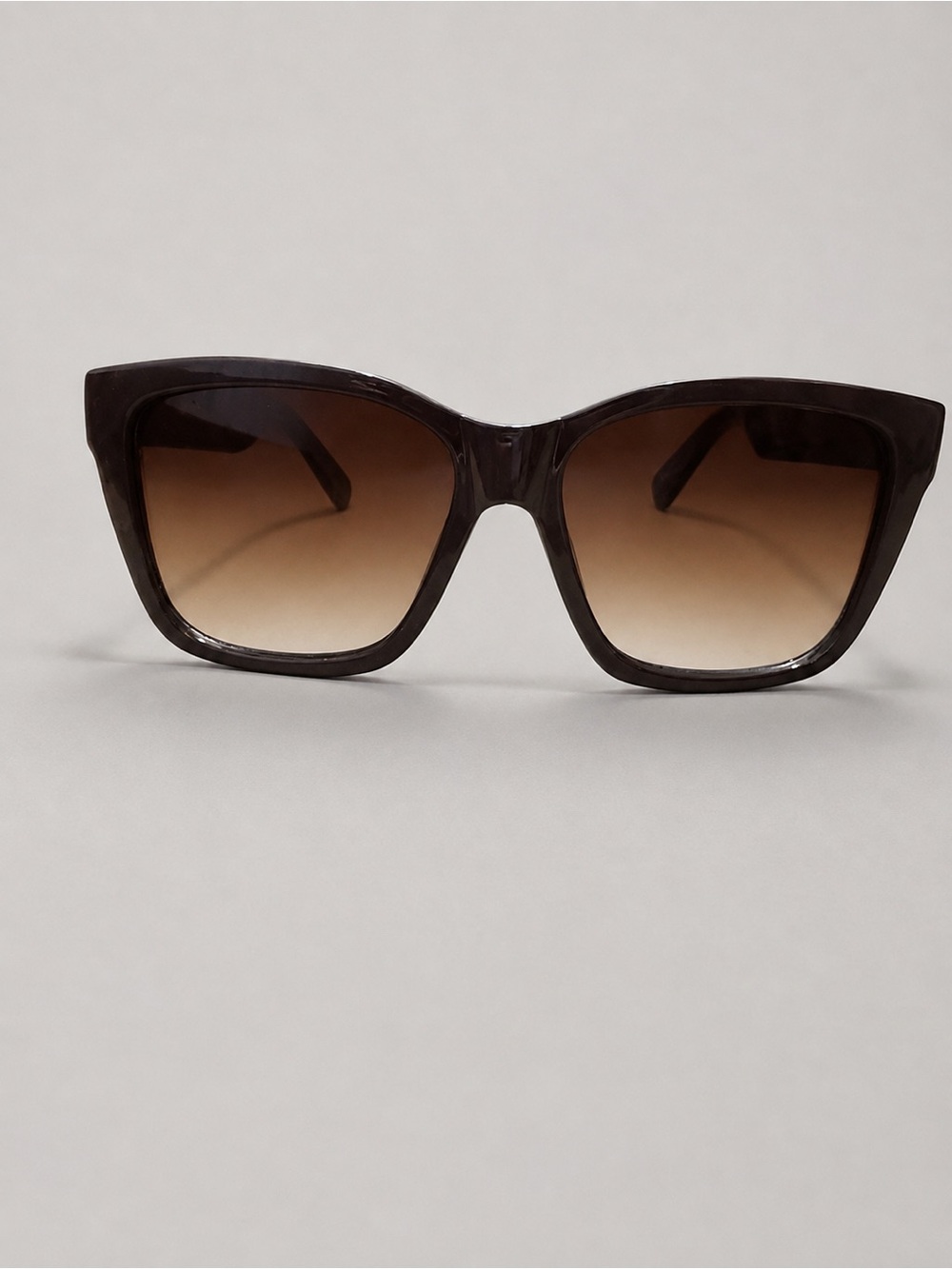 SUNHAUK Tuscany Oversized Square Sunglasses Brown Gradient Smokestone Gloss